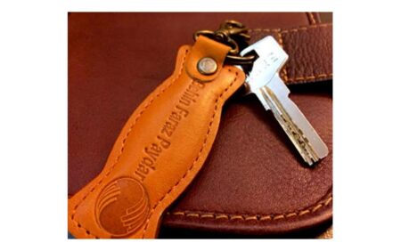 جاکلیدی تبلیغاتی چرم طبیعی K-2204